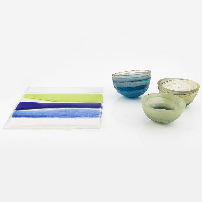 Siv Lagerström, glass plate and three bowls, acrylic plastic.