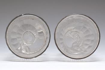 KARAFFER, glas, 2 st. Empire, 1800-talets första del.