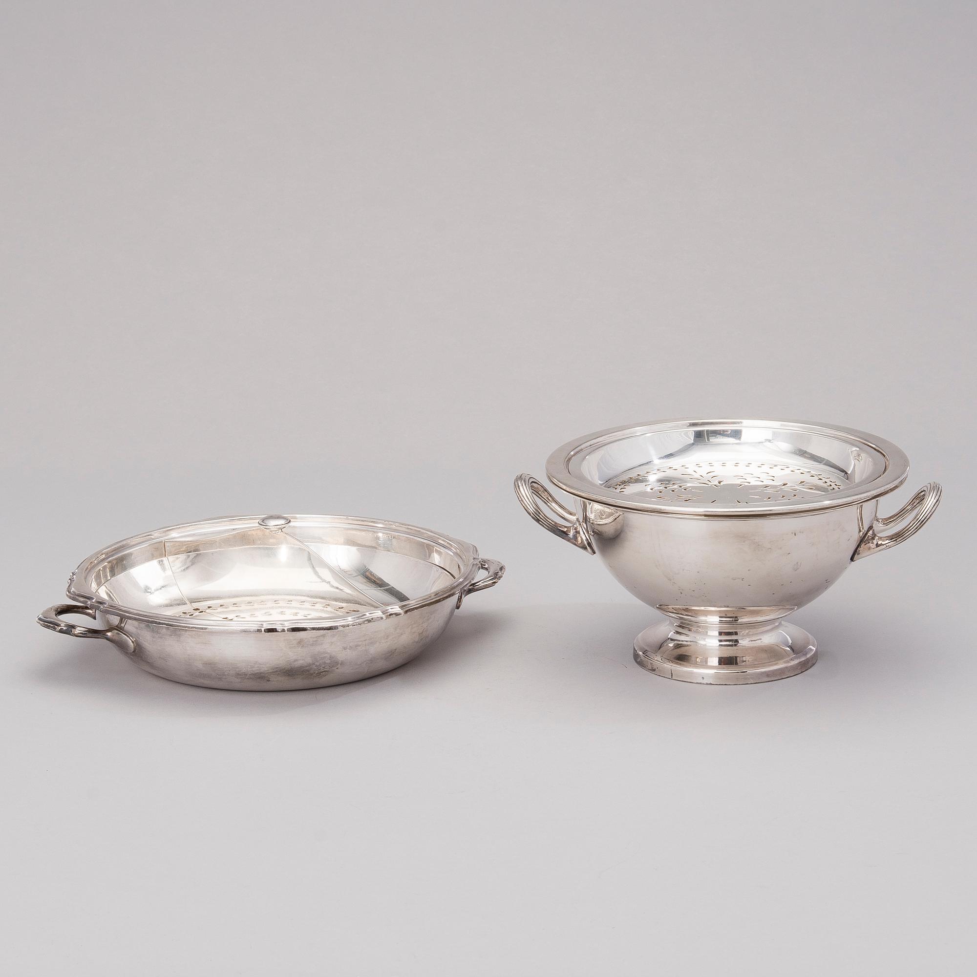 KAROTTER, 2 st, försilvrad, Mappin & Webb, England 1900-tal.
