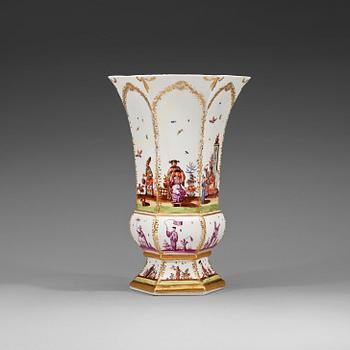 1403. A Meissen Augustus Rex Chinoiserie vase, 1720's.