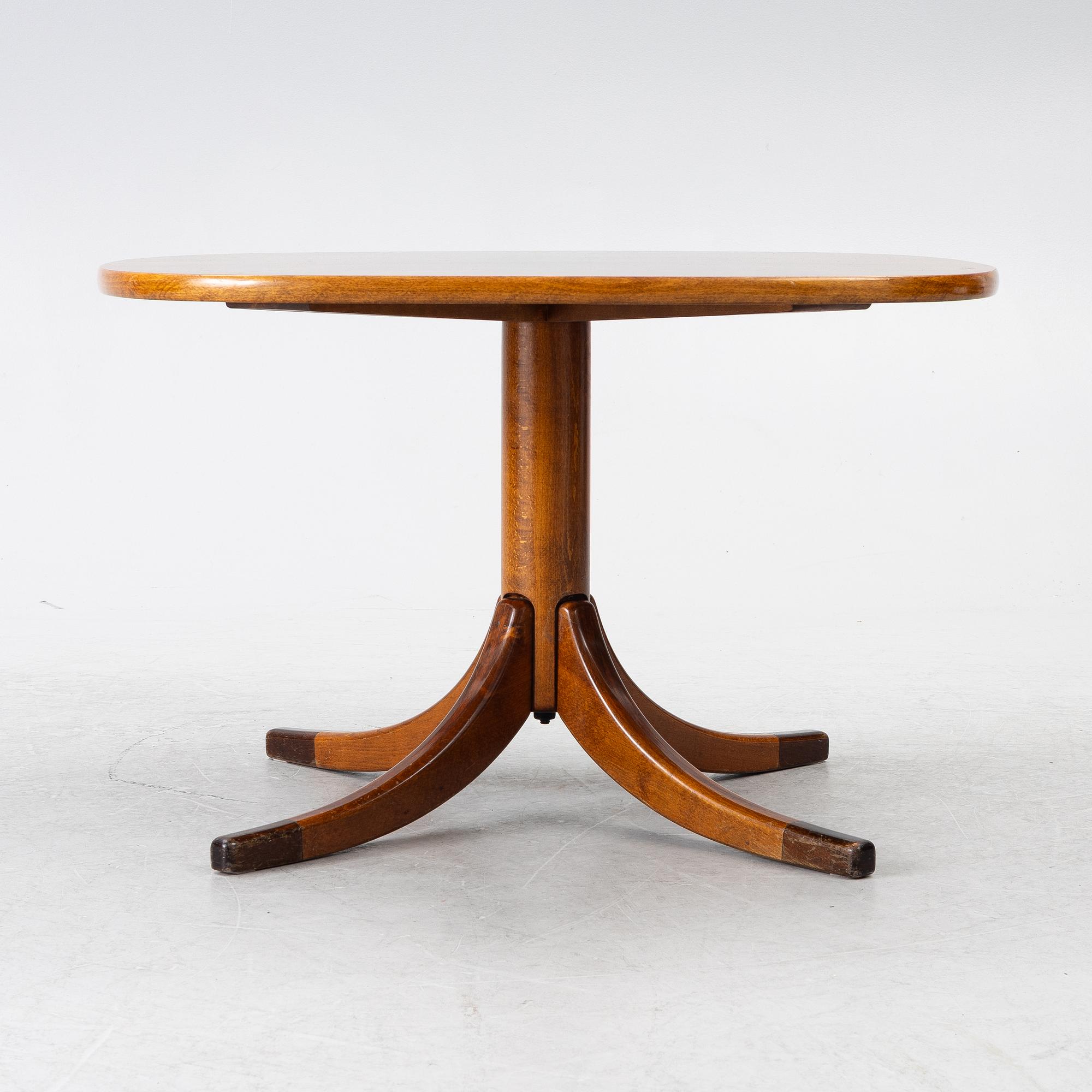 Nordiska Kompaniet, A coffee table, ca 1948.