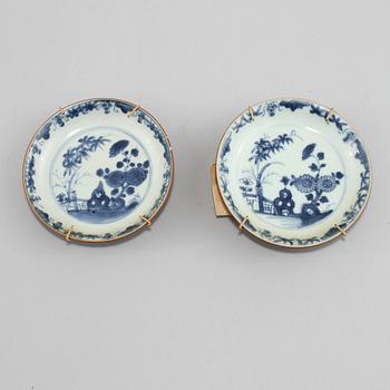 FAT, 2 st, porslin Kina, 1700-tal.