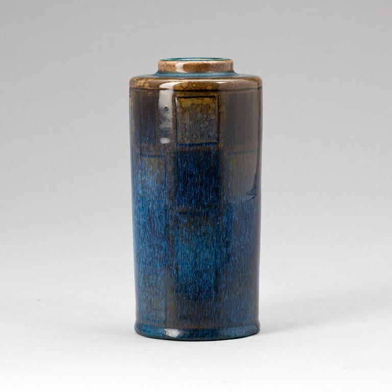 VAS, stengods, "Farsta", Wilhelm Kåge Gustavsberg 1952.