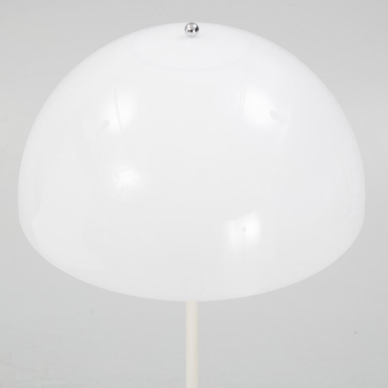 Verner Panton, floor lamp, "Panthella", Louis Poulsen, Denmark.