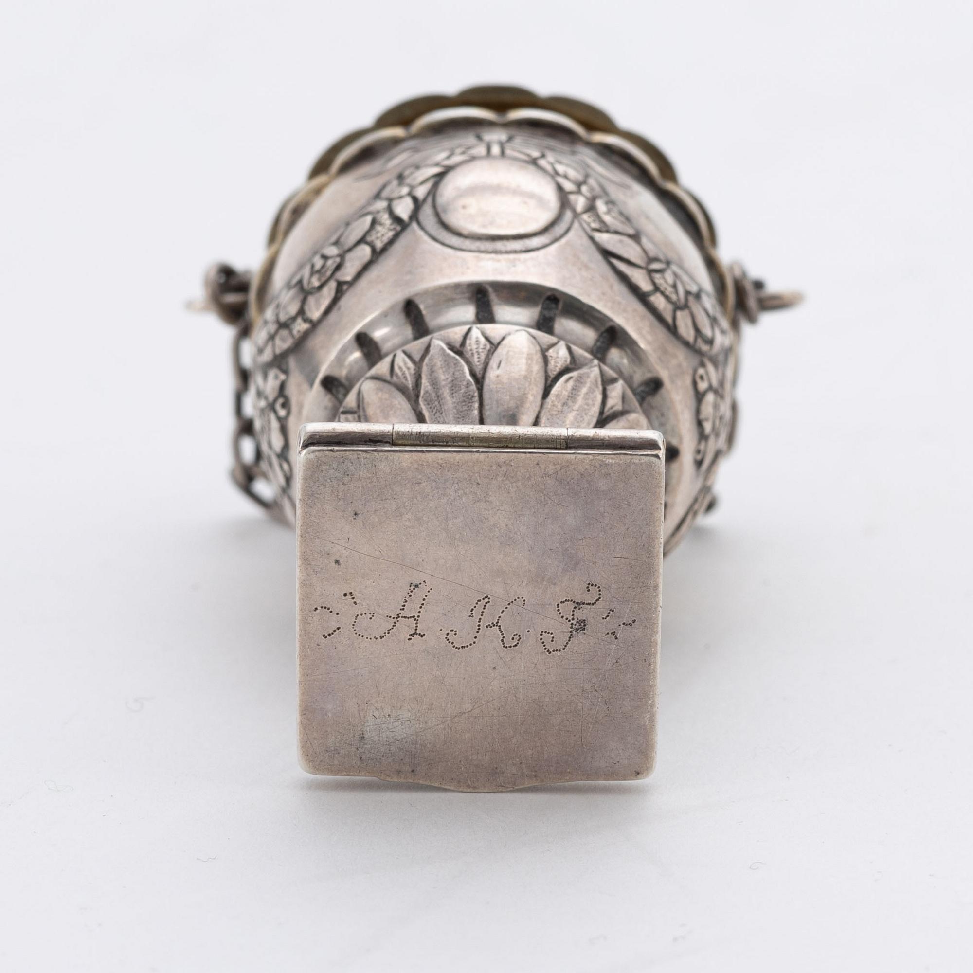 Christian Hosoe, luktdosa, silver, Louis XVI, Köpenhamn 1777.