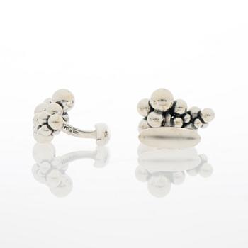 GEORG JENSEN, A PAIR OF CUFFLINKS, "Moonlight grapes", silver.