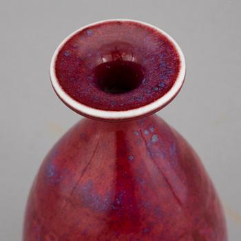 VAS, stengods. Stig Lindberg, Gustavsberg studio 1968. Unik.
