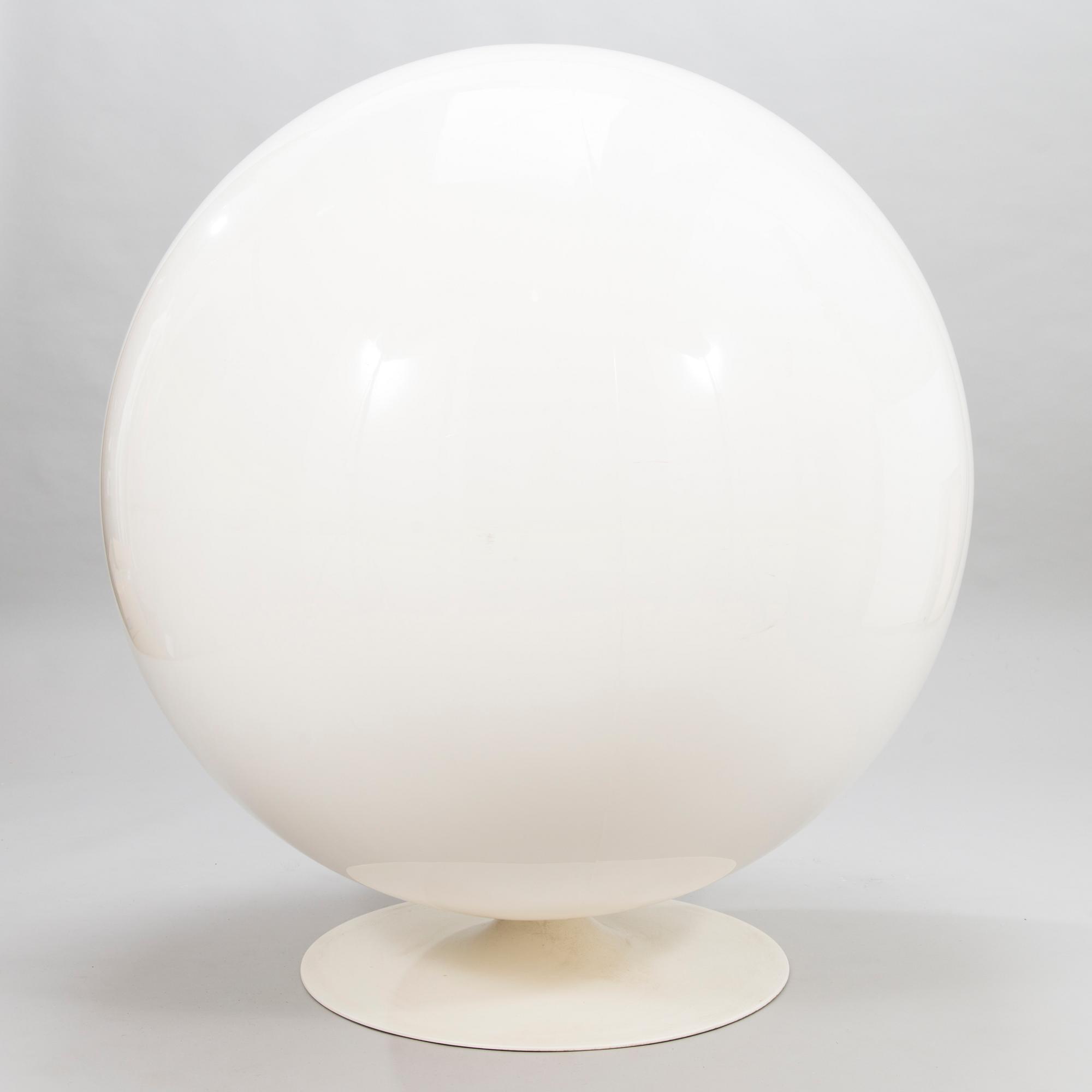 EERO AARNIO, "Pallotuoli", Adelta. Malli muotoiltu 1963.