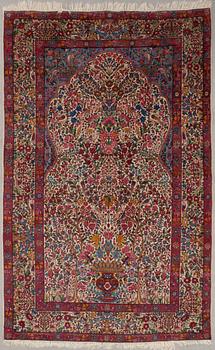MATTA, old/semiantik, Kirman Laver, figural. Ca 222 x 139 cm.