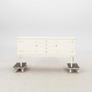 Sideboard, gustaviansk stil, 1900-talets senare del.