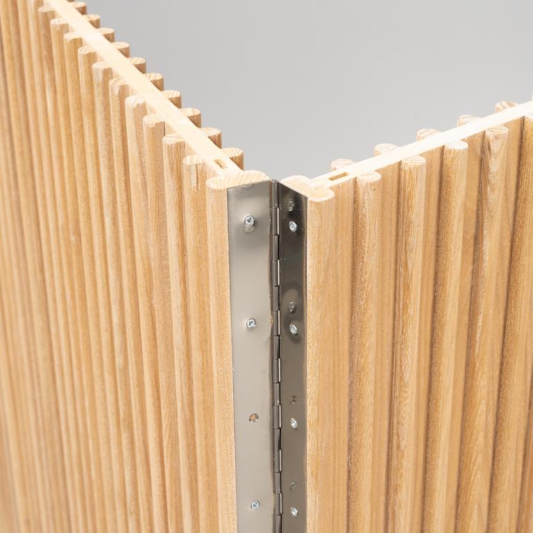An oak folding screen, 21st century.