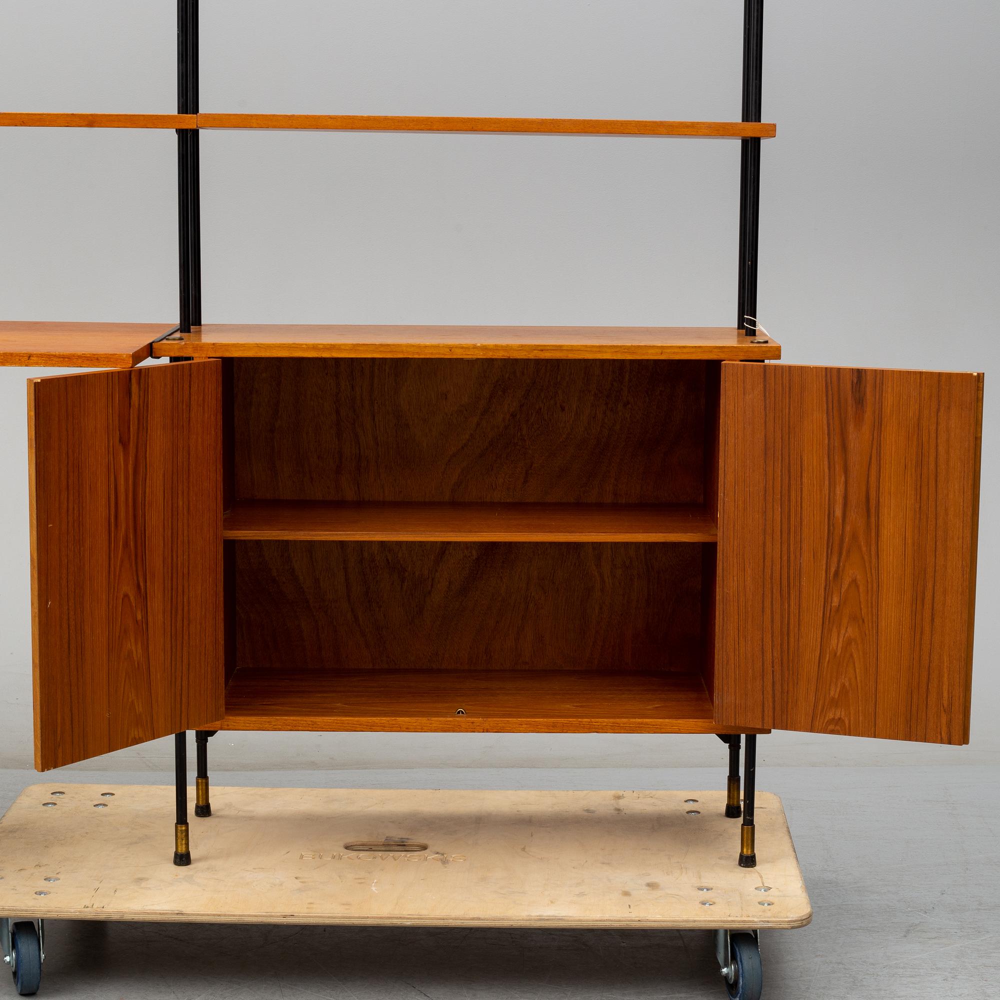 HYLLA, "Prydno", Bröderna Gustafsson Möbelfabrik, Virserum, 1950/60-tal.
