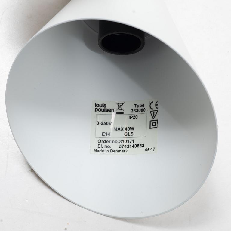 Arne Jacobsen, Wall lights/bedside lights, a pair, “AJ”, Louis Poulsen, Denmark.