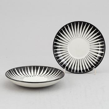 Eugen Trost, kaffekoppar med fat, 7 st, flintgods, "Zebra", Gefle.