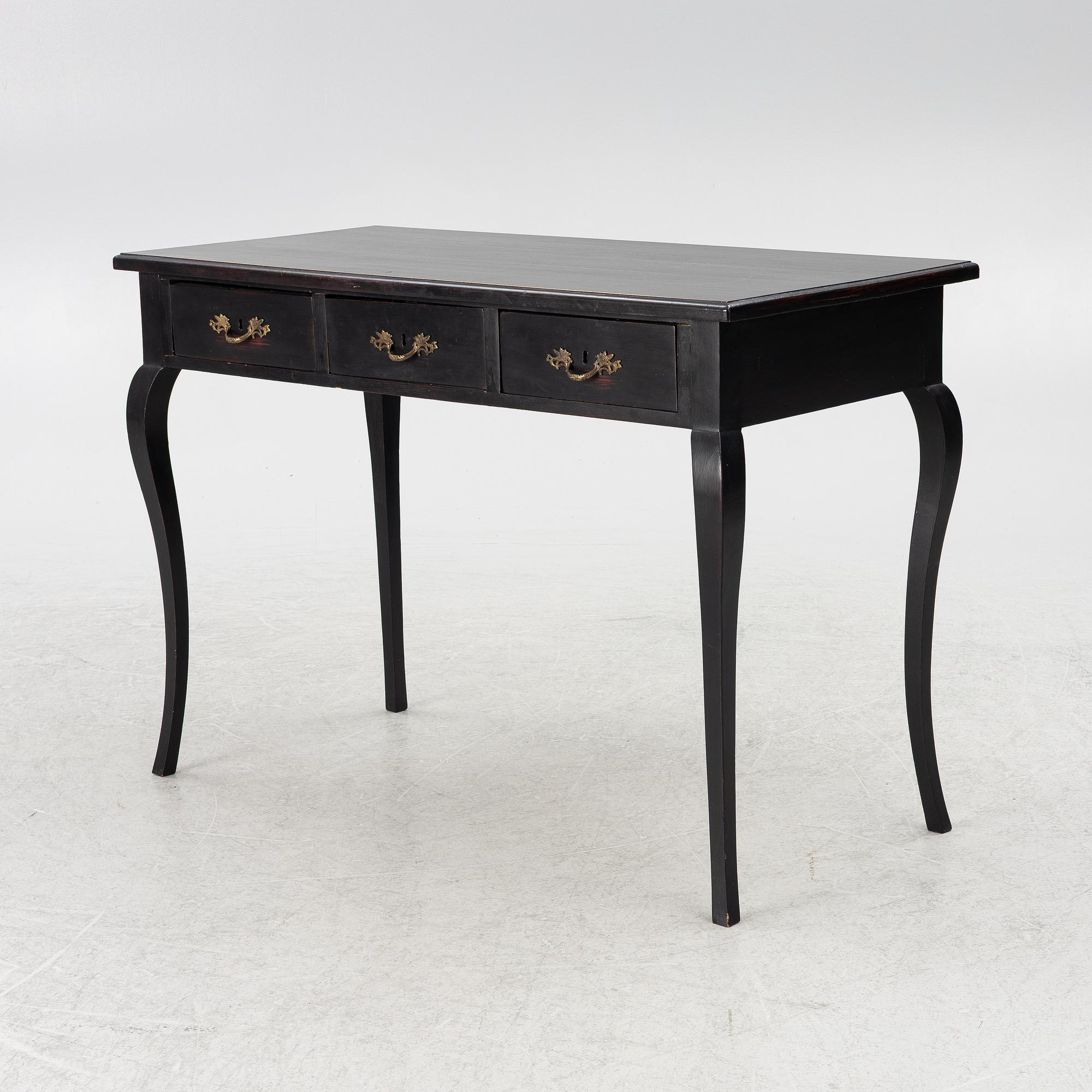 Desk, Rococo style, second half of the 20th century.