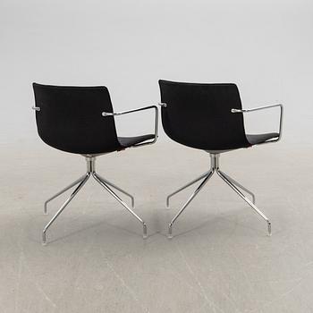 Lievore Altherr Molina, karmsstolar, ett par, "Catifa", Arper, Italien.