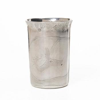 Olle Ohlsson, A sterling silver beaker, Olle Ohlsson Silversmide, Stockholm 1979.