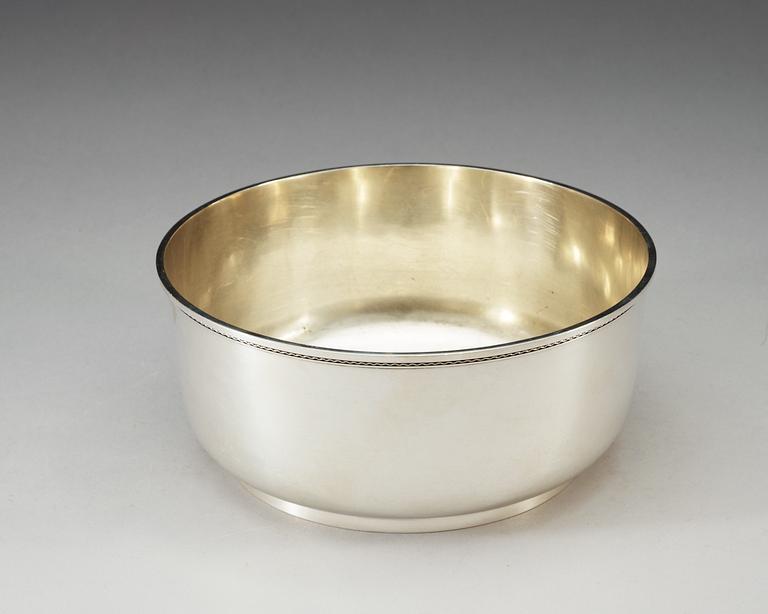 An Atelier Borgila sterling bowl, Stockholm 1953.