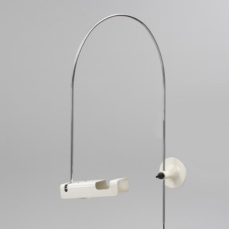 A Joe Colombo "Spider", wall lamp, Oluce, designed in 1968.