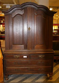 SKÅP, barockstil, 1700/1800-tal.