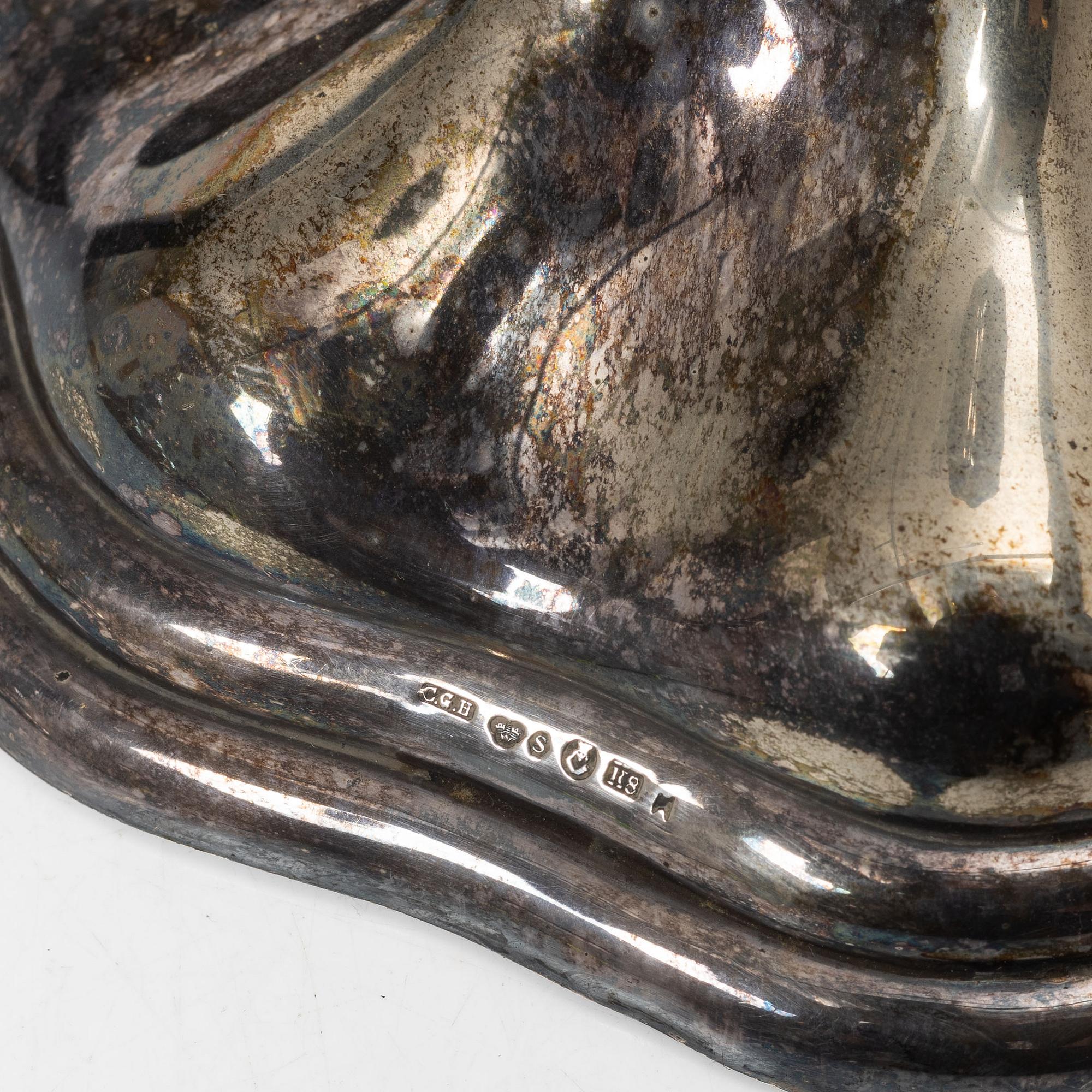 C.G. Hallberg, Ljusstakar, ett par, silver, rokokostil, Stockholm 1935-1936.