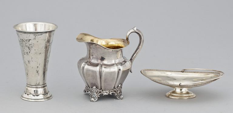 PARTI SILVER, 3 delar. Bl a  Bernt Erlandsson, Kristianstad 1909. Ca 460 g tot.