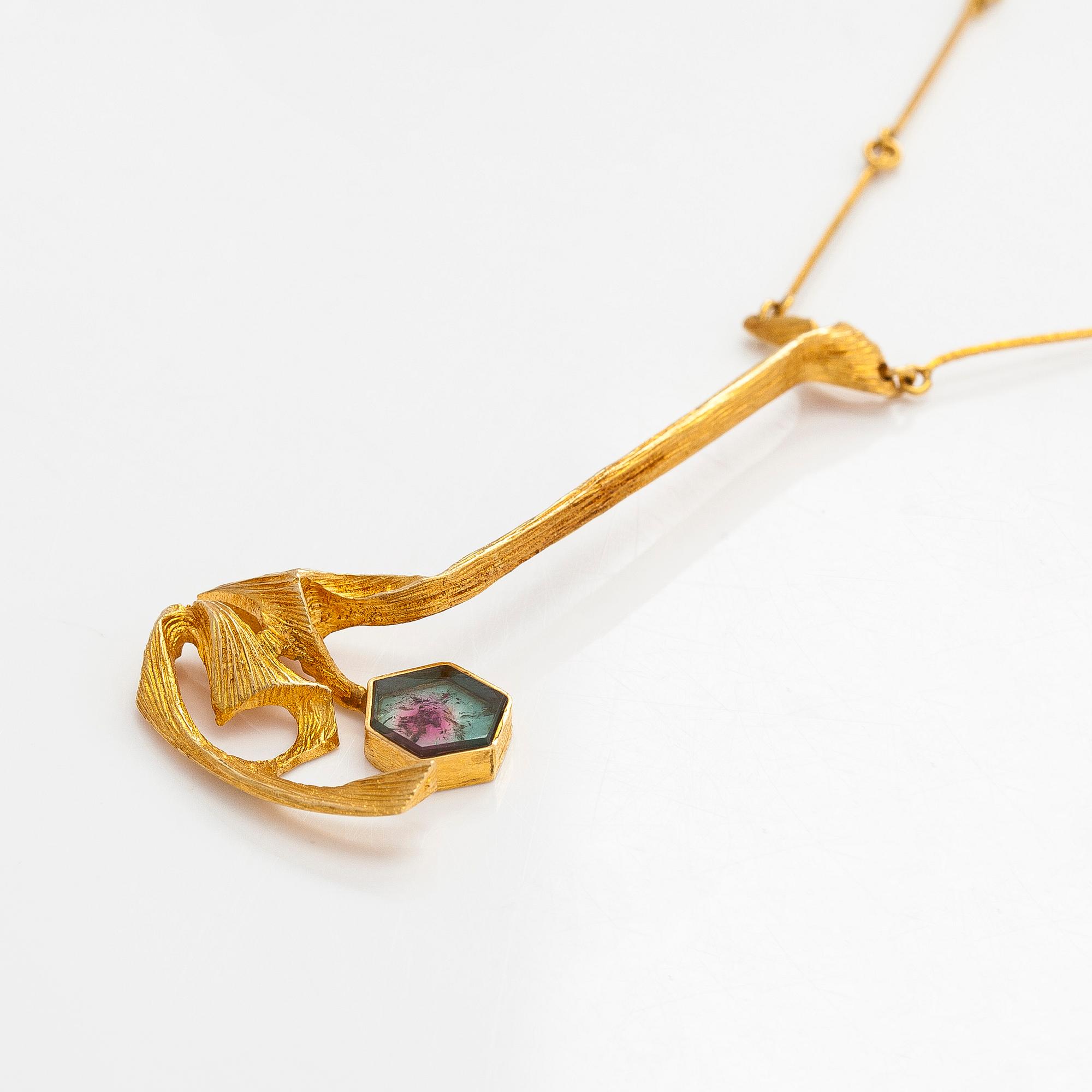 Björn Weckström, an 18K gold 'Nymph's Eye' necklace with a tourmaline. Lapponia.