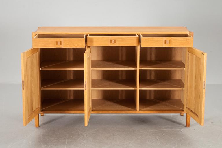 SIDEBOARD, Carl Malmsten, 1900-tal.