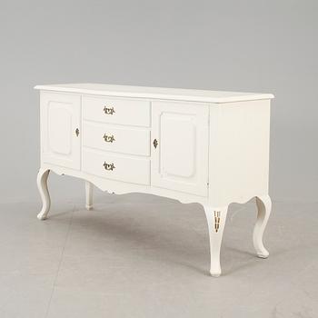 SKÄNK, rokokostil, omkring sekelskiftet 1900.