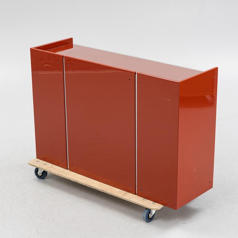 Sideboard, 1900-talets senare del.