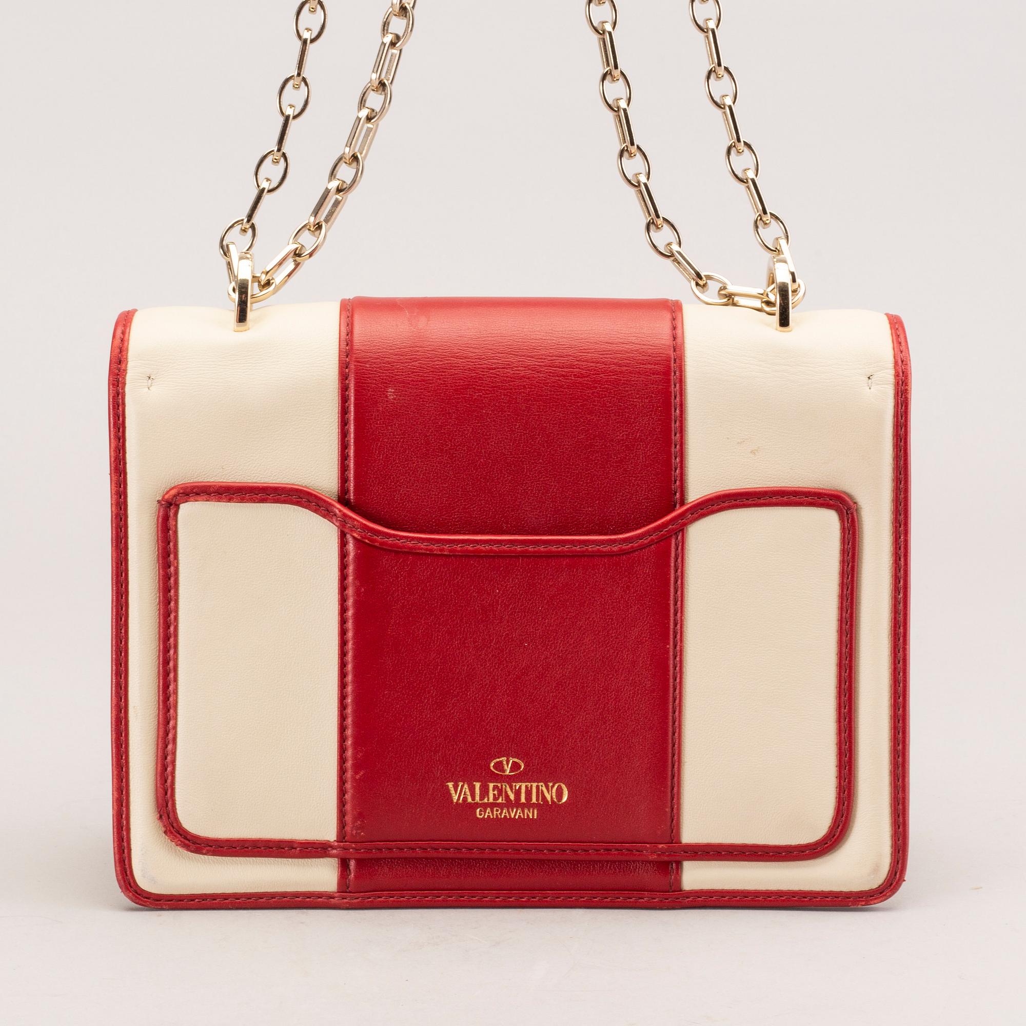 An Valentino Garavani handbag Uptown Shoulder bag Bukowskis