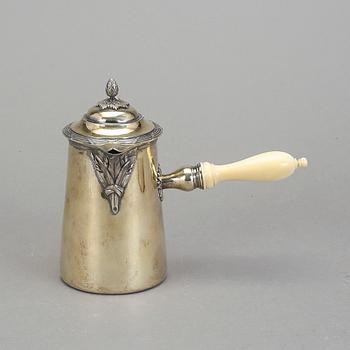 CHOKLADKANNA, förgyllt silver, Bointaburet, Paris, 1880/90-tal. Vikt 357 g.