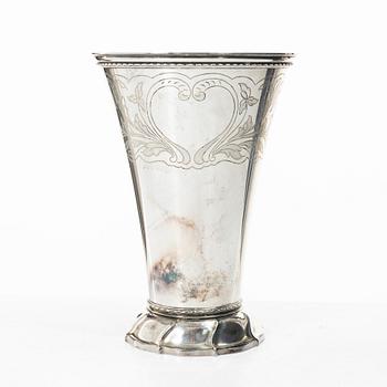 Guldsmedsaktiebolaget (GAB), A Swedish silver beaker, Stockholm 1938.