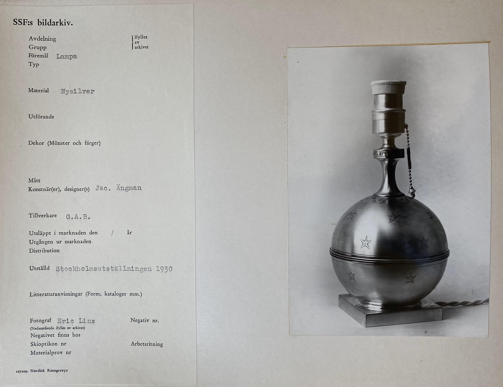Jacob Ängman, a rare table lamp, Guldsmedsaktiebolaget, Stockholm, ca 1930.