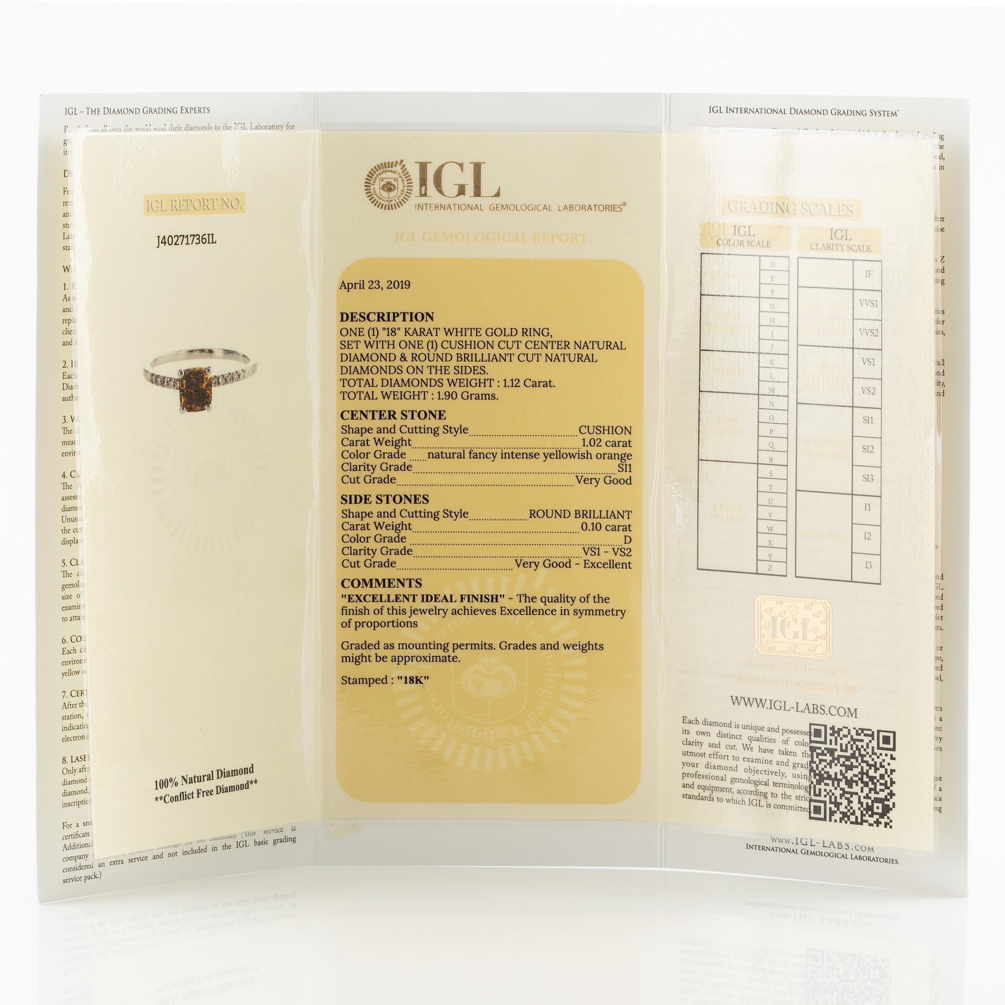 Ring 18K vitguld med cushionslipad gulorange diamant 1.02 ct,.