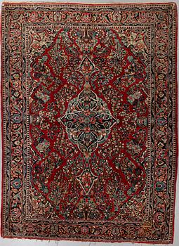 Matto, semi-antique Sarouk, ca 268 x 295 cm.