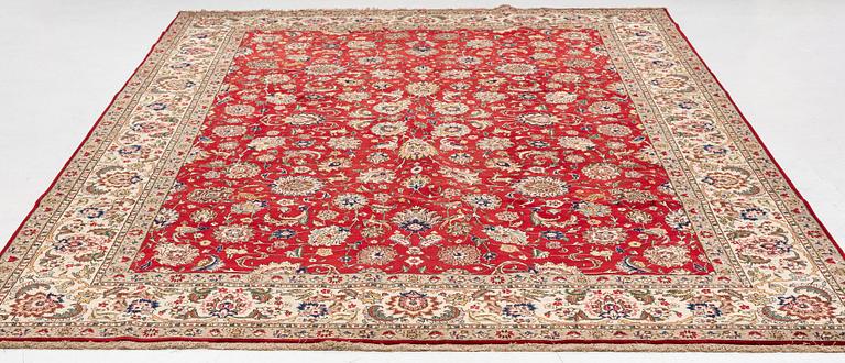 Carpet, Tabriz, approx. 386 x 280 cm.