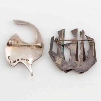 Two Rey Urban silver brooches.