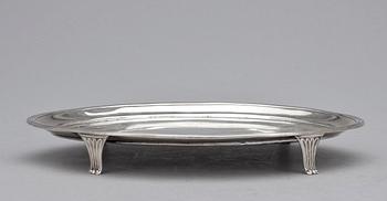 SALVER, silver, Peter, Ann & William Bateman, London, 1802-1803. Totalvikt ca 162 cm.