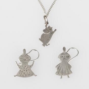 SMYCKESSET, Mumin, silver, Mumintrollet, Lilla My. Stämplar Moomin Characters. Vikt 8,9 g.