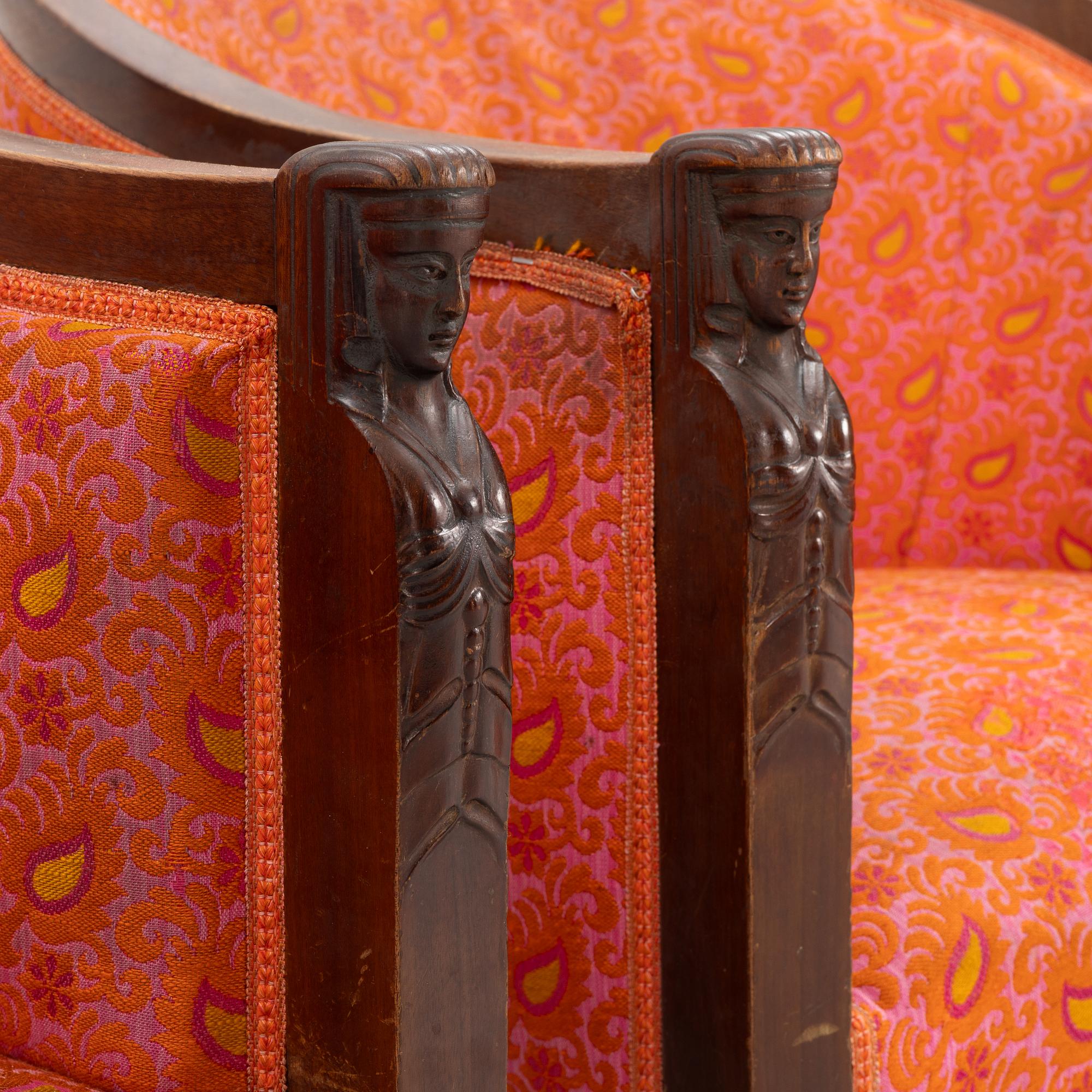 Fåtöljer ett par, empirestil, omkring år 1900.