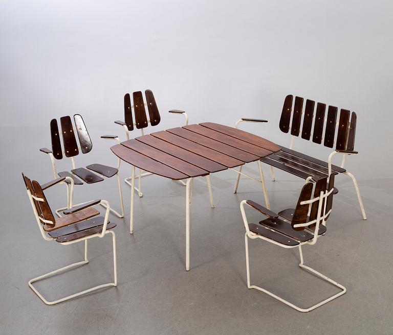 A table, sofa and four chairs for the garden, Herman Perssons Järn- och trämanufaktur, Bjärnum, 1950/1960's.