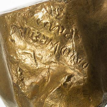 David Wretling, Bust.