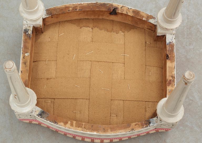 TABURETT, gustaviansk, sent 1700-talets.