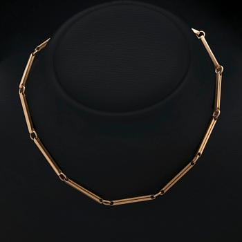 Necklace 18K gold, 26,8 g, approx 39 cm.