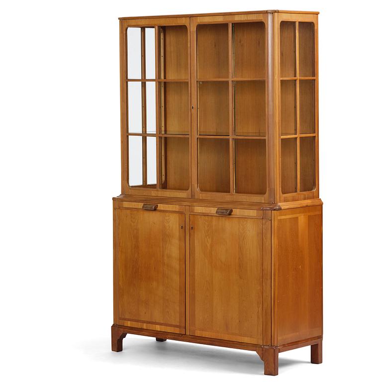 Carl Malmsten, an "Enstycksskåp" display cabinet, 1950s.