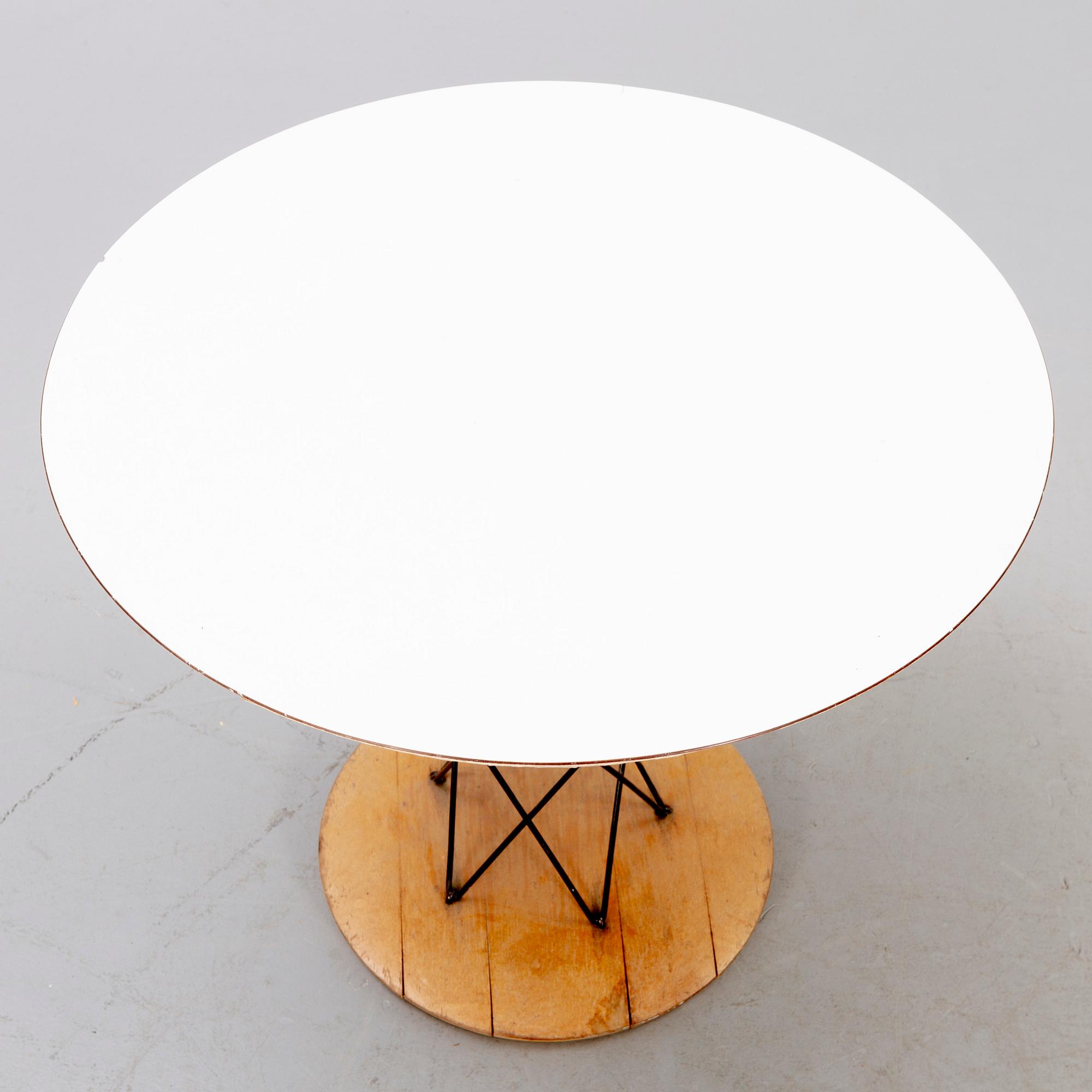 Isamu Noguchi, troligen bord "Cyclone" 1950/60-tal.
