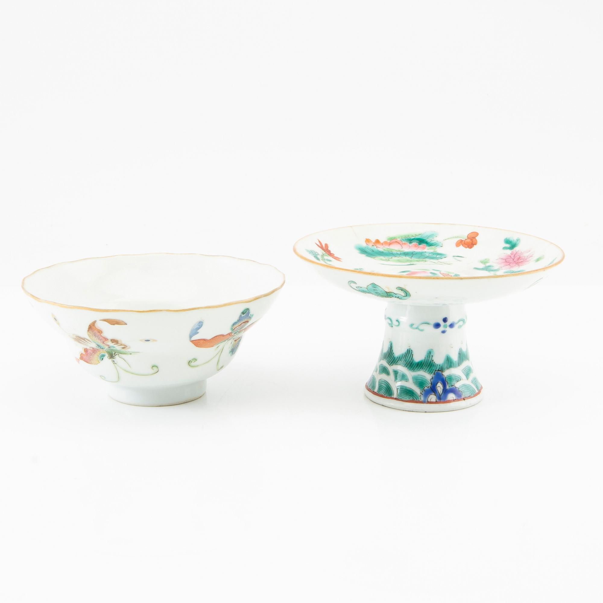 A Chinese stemcup, a bowl and two cups, late Qing dynasty/early 20th century.
