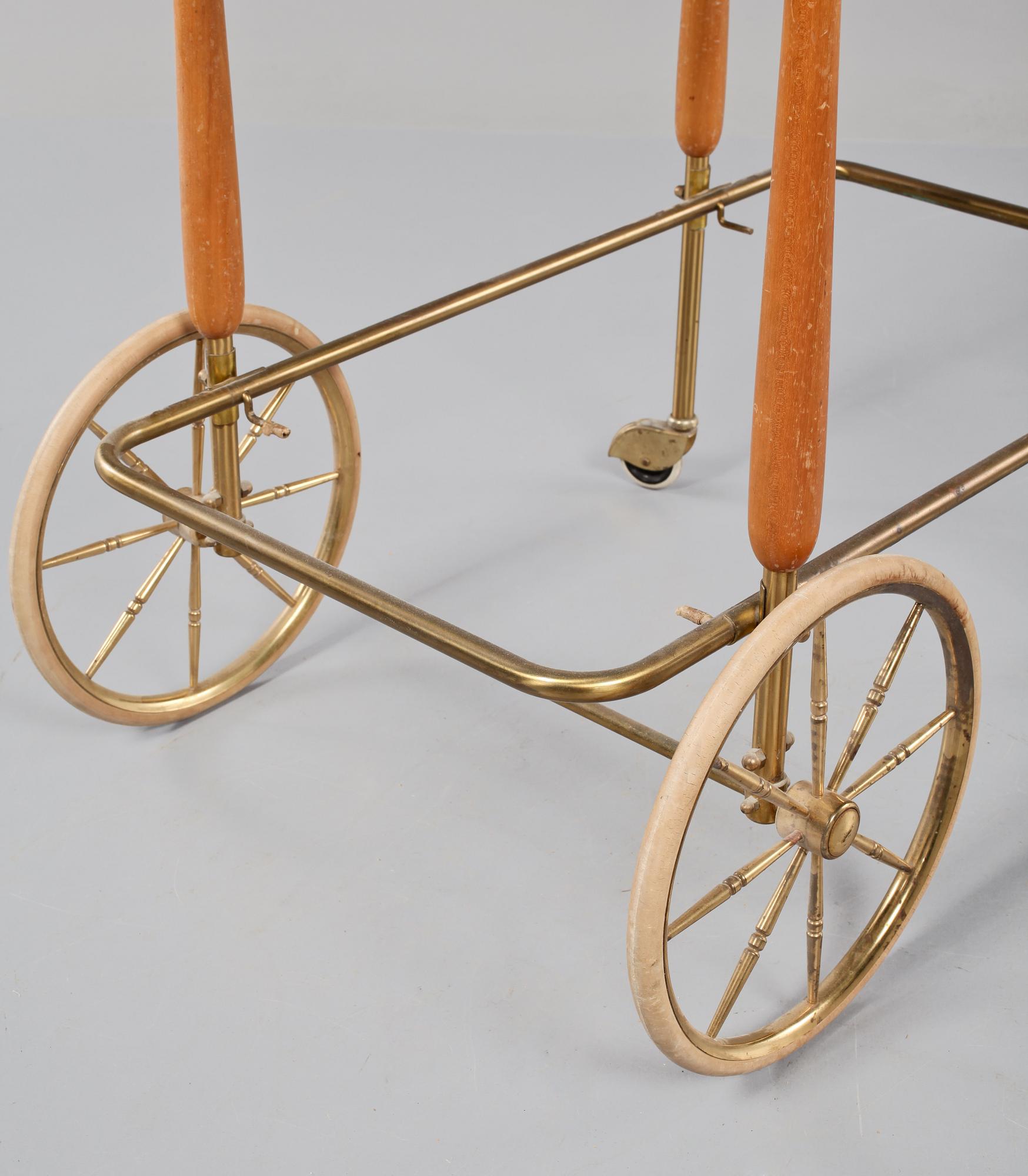 SERVERINGSVAGN, 1900-talets mitt/andra hälft.