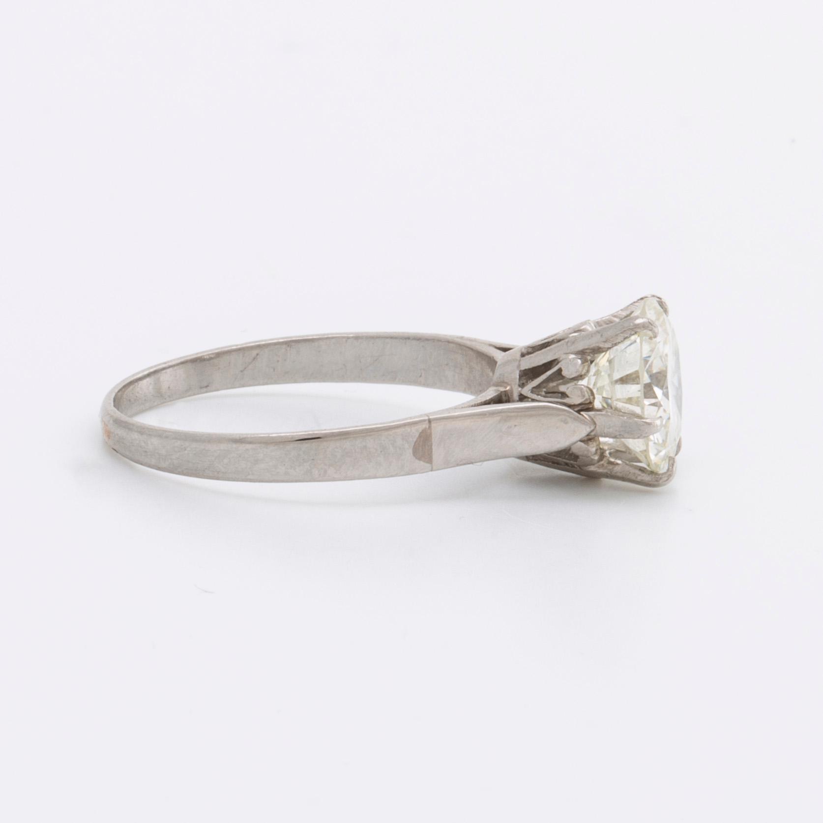 RING 18K whitegold  brilliant-cut diamond approx 1,7 ct approx H-I VS.